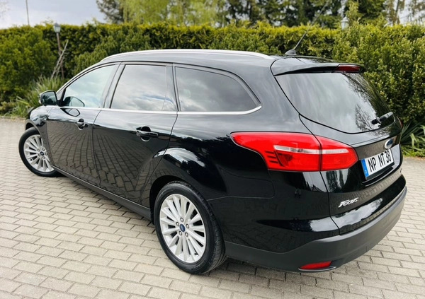 Ford Focus cena 35900 przebieg: 104000, rok produkcji 2015 z Radzymin małe 781
